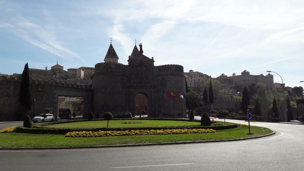 Casa De Bisagra Vila Toledo Exterior foto